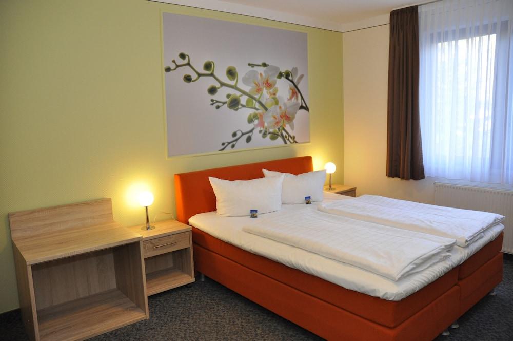 Landhotel Karrenberg Kirchberg an der Jagst Εξωτερικό φωτογραφία