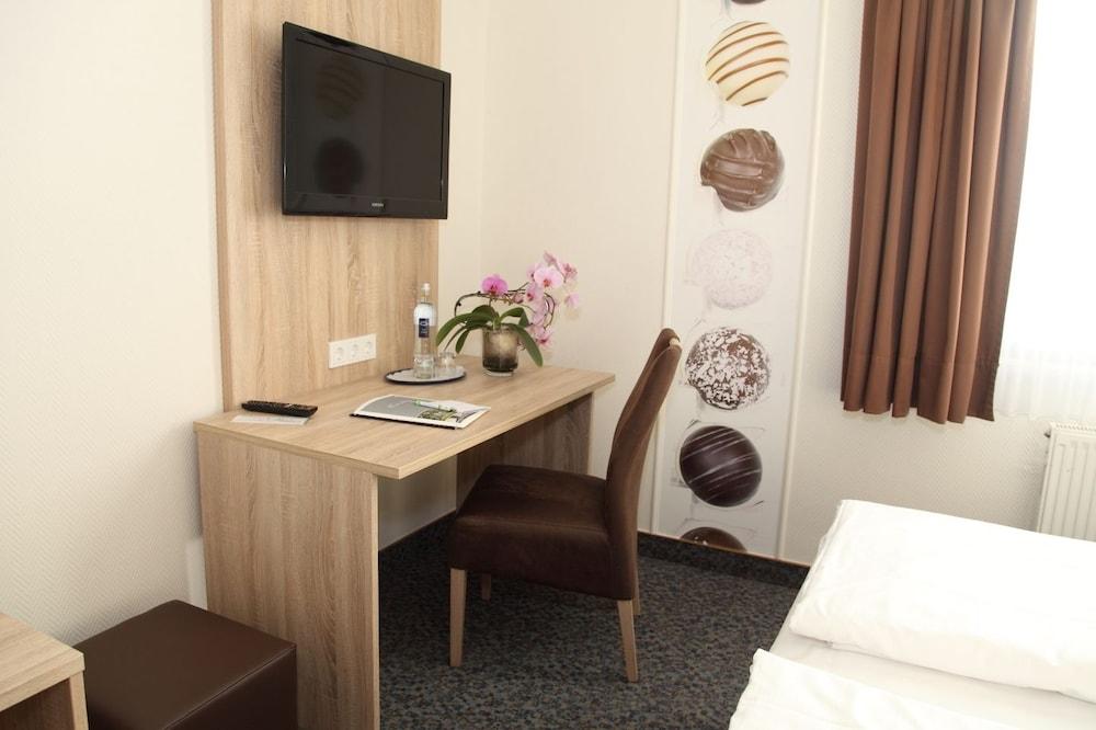 Landhotel Karrenberg Kirchberg an der Jagst Εξωτερικό φωτογραφία