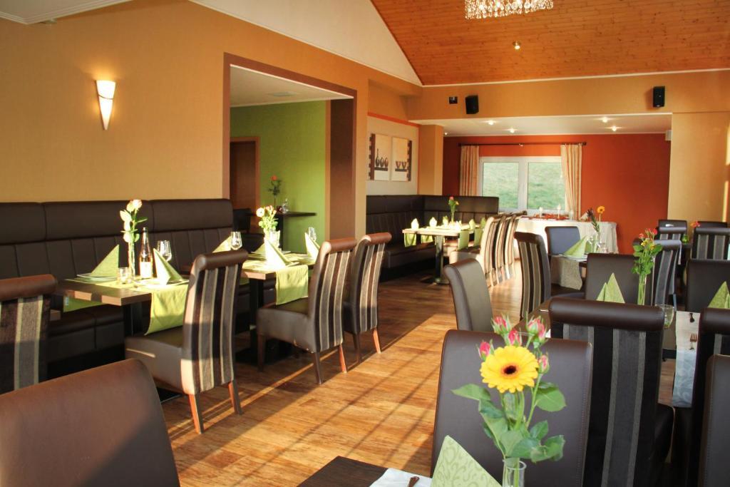 Landhotel Karrenberg Kirchberg an der Jagst Εξωτερικό φωτογραφία