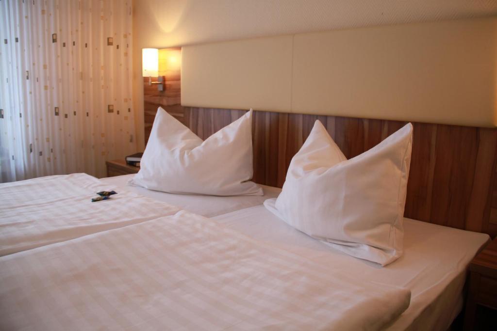 Landhotel Karrenberg Kirchberg an der Jagst Δωμάτιο φωτογραφία
