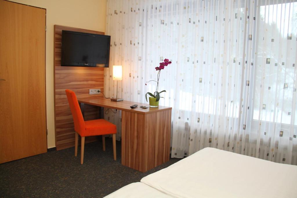 Landhotel Karrenberg Kirchberg an der Jagst Δωμάτιο φωτογραφία