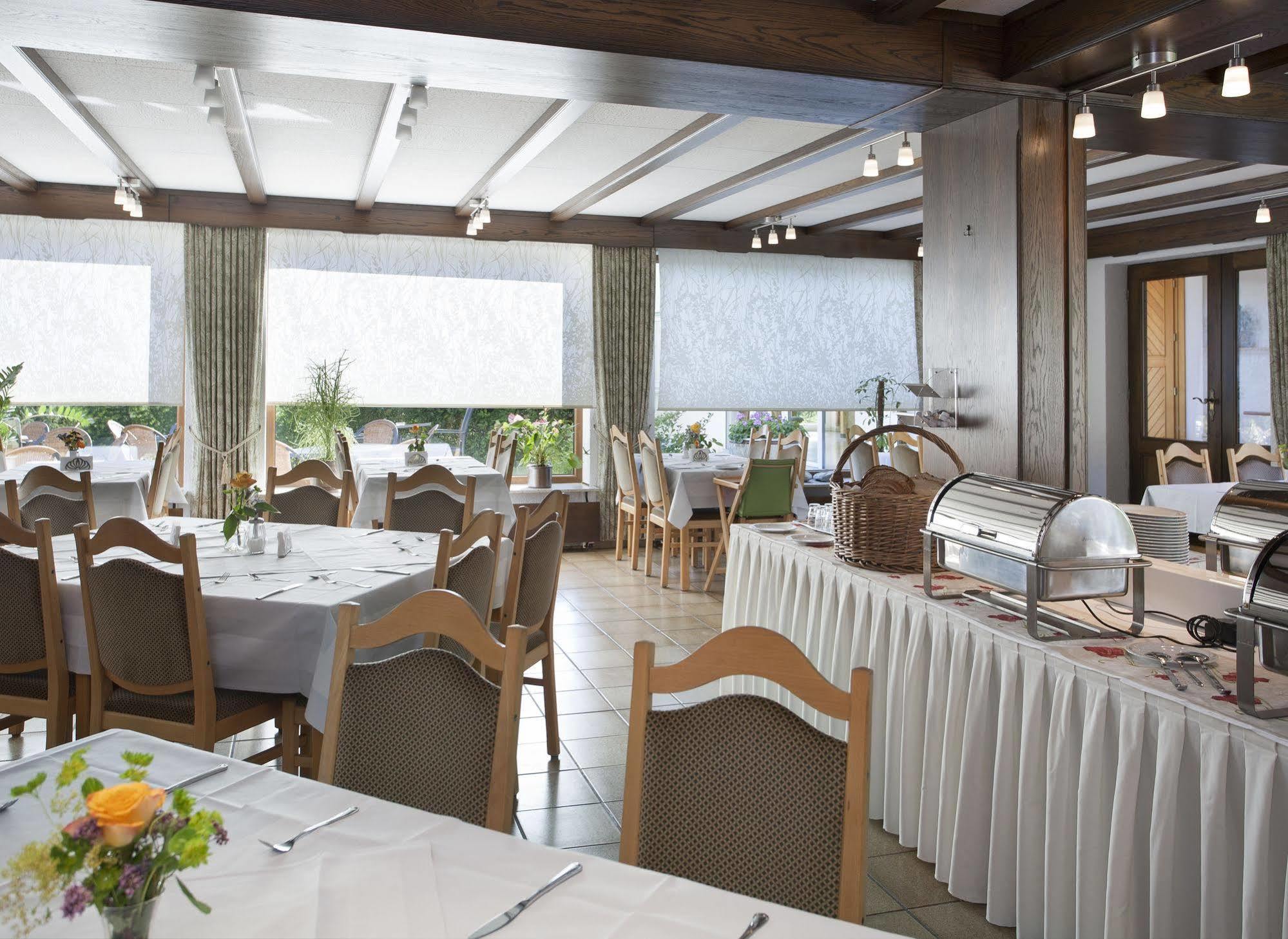 Landhotel Karrenberg Kirchberg an der Jagst Εξωτερικό φωτογραφία